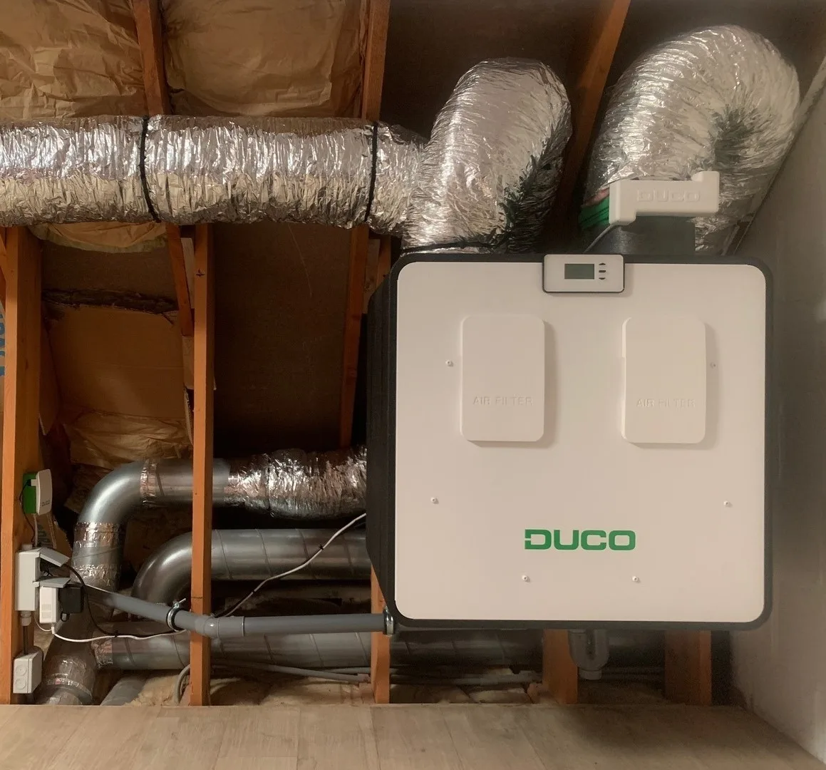 Geplaatste balansventilatie-unit (WTW)
