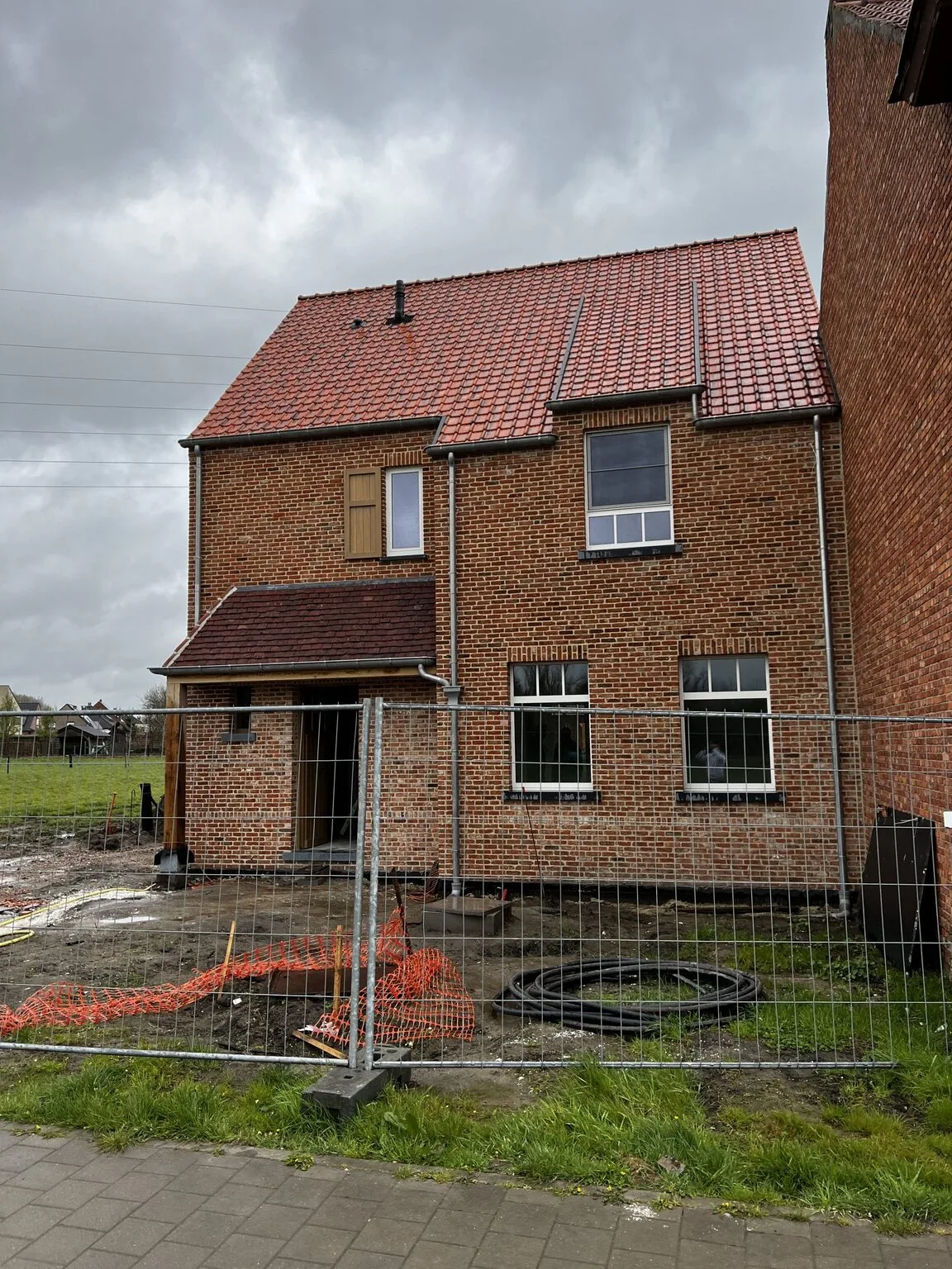 Nieuwbouwwoning in Kontich waar Vernast het bouwvocht droogde